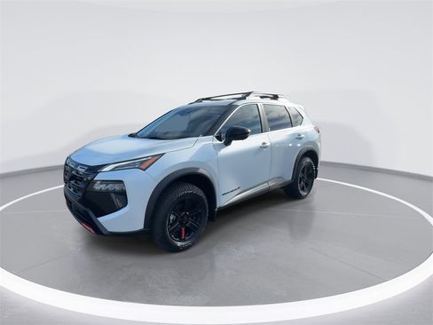 New 2026 Nissan Rogue SV image 4