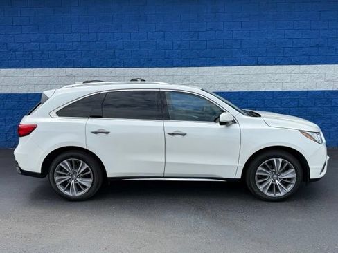 Used 2018 Acura MDX SH-AWD w/ Technology Package image 2