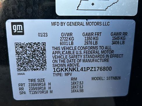 Used 2023 GMC Acadia SLE image 31