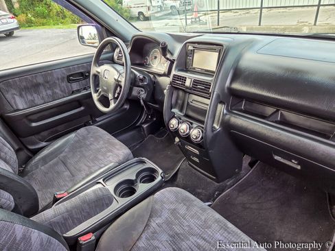 Used 2003 Honda CR-V LX image 28