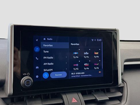 Used 2024 Toyota RAV4 XLE image 21