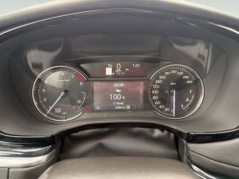 Used 2024 Cadillac XT5 Premium Luxury image 30