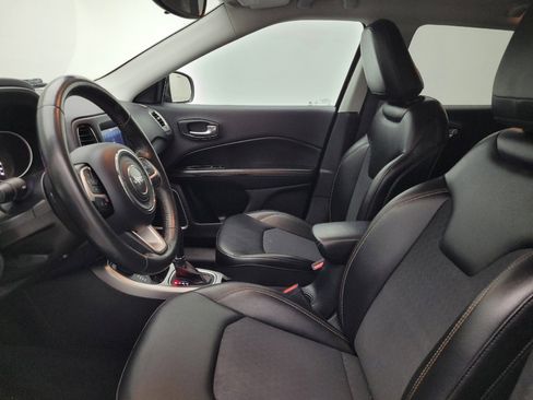 Used 2019 Jeep Compass Latitude AWD/4WD image 17
