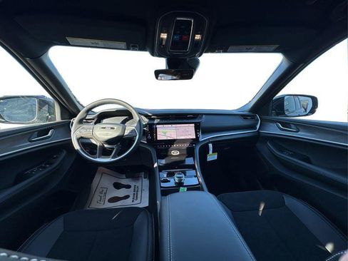 New 2026 Jeep Grand Cherokee Altitude AWD/4WD image 22