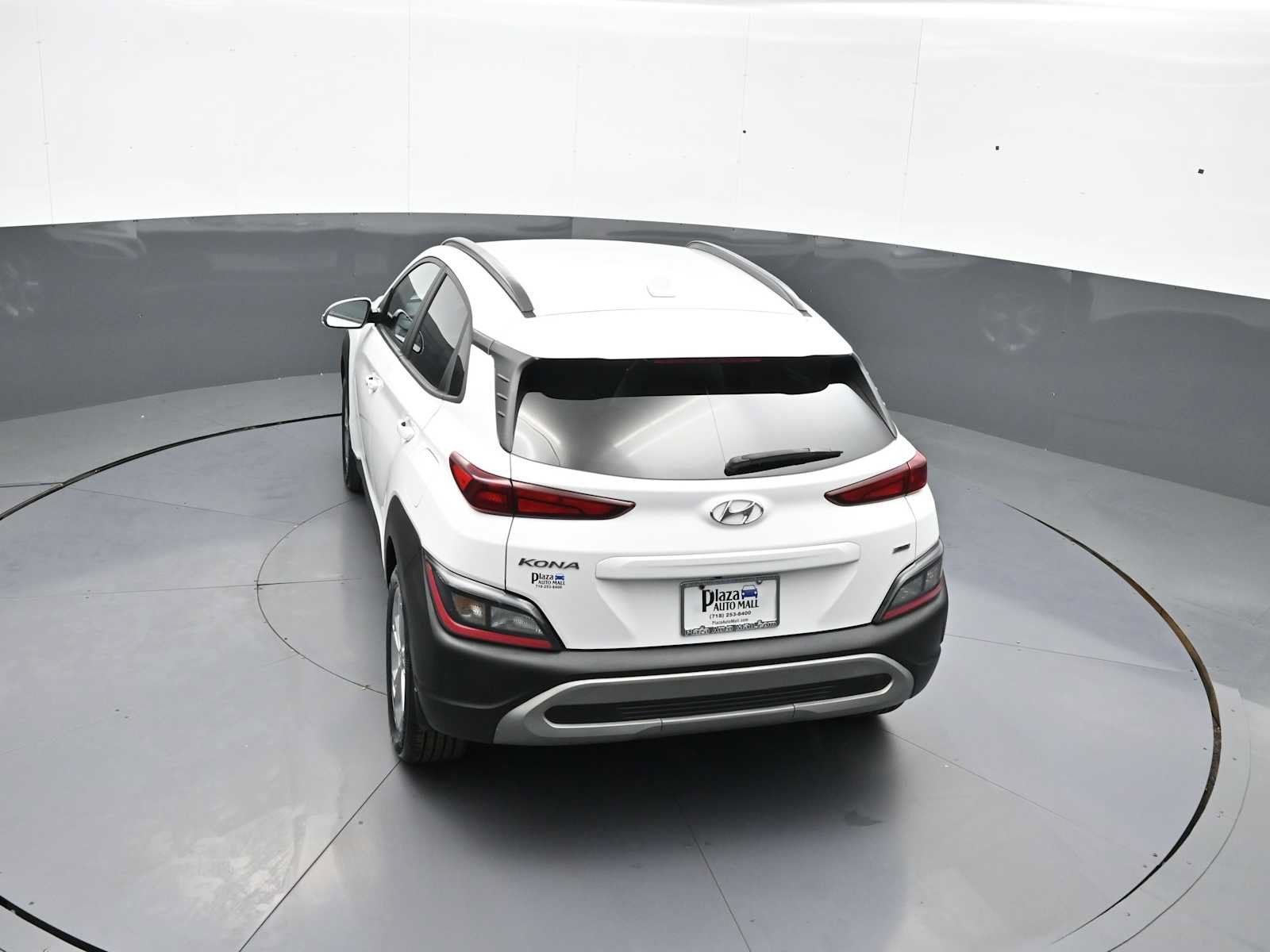Certified 2023 Hyundai Kona SEL AWD/4WD image 36