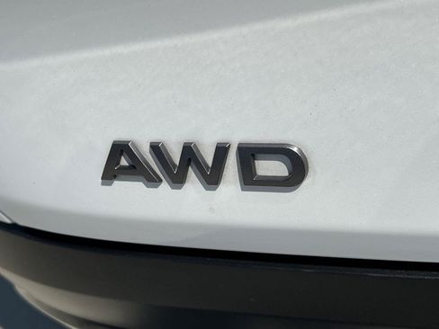 Used 2025 Nissan Murano SL AWD/4WD image 4