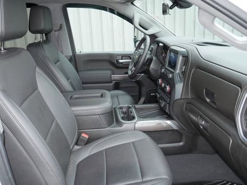 Used 2022 Chevrolet Silverado 3500 LTZ w/ LTZ Plus Package image 28