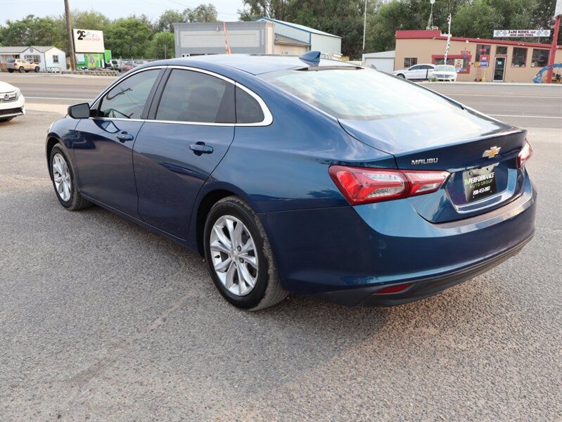 Used 2019 Chevrolet Malibu LT FWD image 5