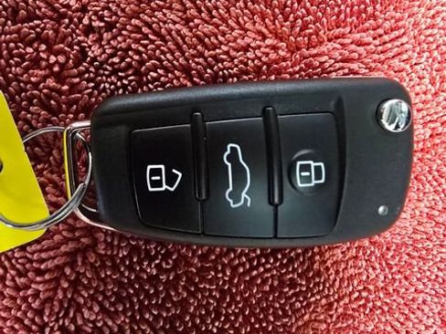 Used 2025 Audi Q3 2.0T Premium w/ Convenience Package image 41