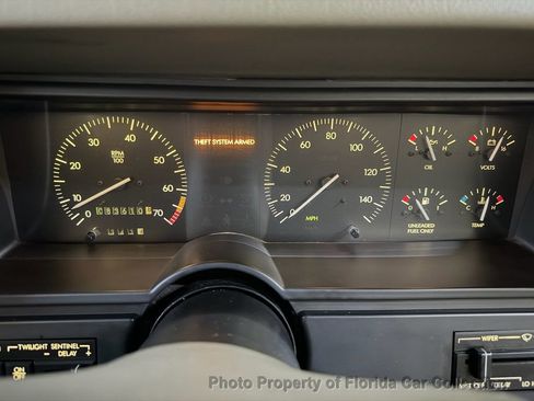 Used 1993 Cadillac Allante FWD image 64
