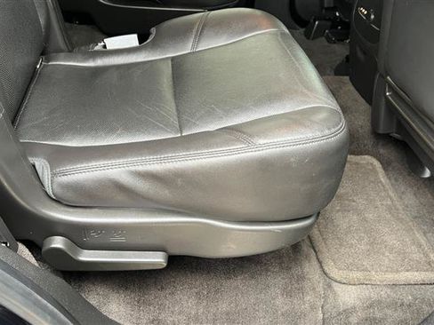 Used 2013 GMC Yukon Denali AWD/4WD image 44