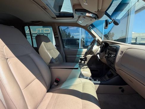 Used 2001 Ford Explorer Eddie Bauer AWD/4WD image 11