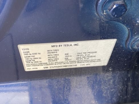 Used 2021 Tesla Model Y Long Range image 7