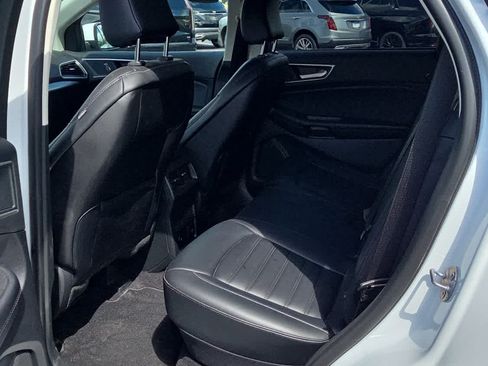 Used 2024 Ford Edge SEL w/ Convenience Package AWD/4WD image 6