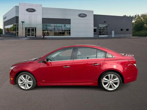 Used 2014 Chevrolet Cruze LTZ w/ Sun, Sound and Sport Package FWD image 6