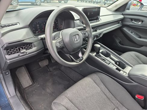 Used 2024 Honda Accord EX image 10
