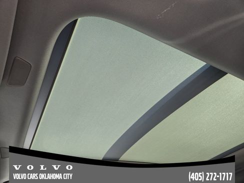 New 2026 Volvo XC90 B6 Plus w/ Protection Package Premier image 24