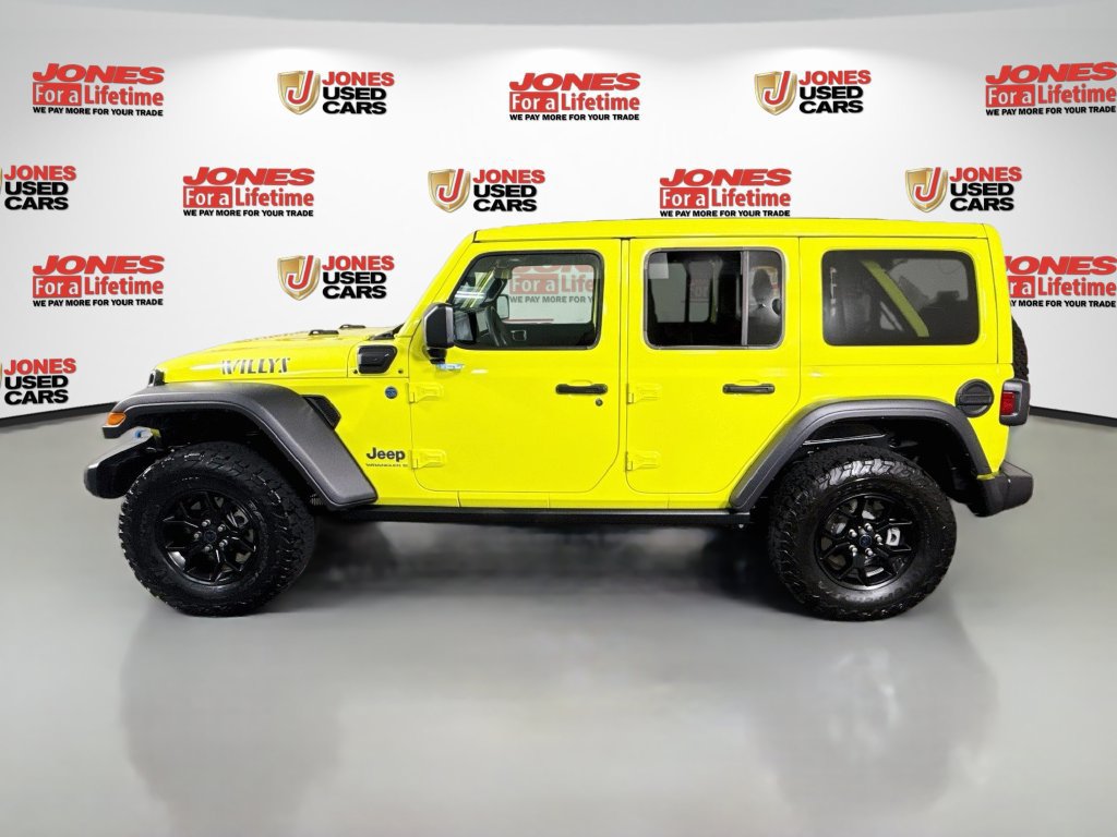 Used 2024 Jeep Wrangler Unlimited AWD/4WD image 13