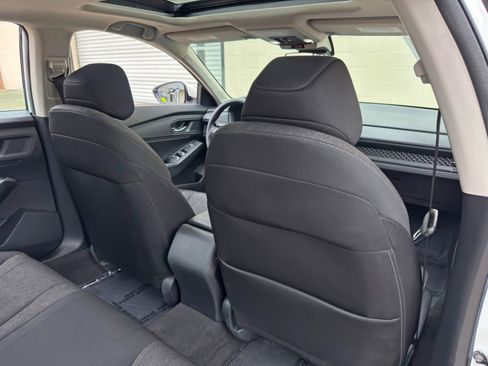 Used 2023 Honda Accord EX image 31