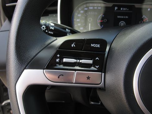 Used 2024 Hyundai Tucson SEL FWD image 25