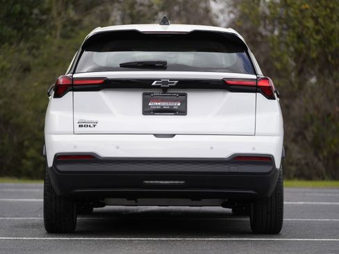 New 2027 Chevrolet Bolt LT image 41