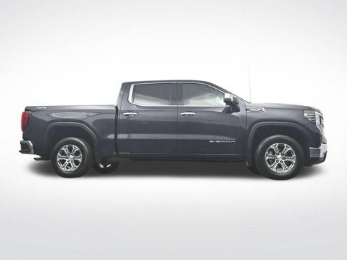 Used 2025 GMC Sierra 1500 SLT AWD/4WD image 41