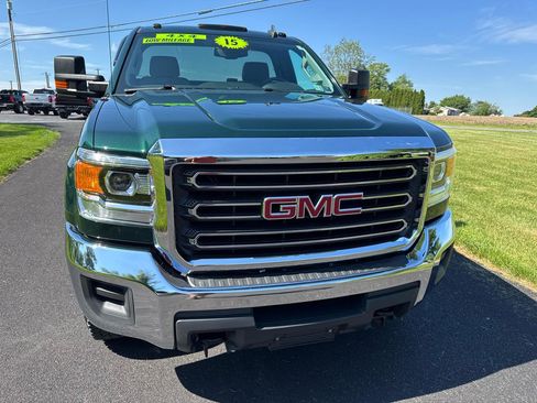Used 2015 GMC Sierra 2500 4x4 Regular Cab w/ Sierra Convenience Package image 9