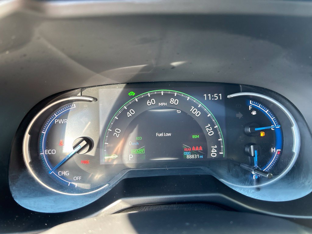 Used 2022 Toyota RAV4 XSE AWD/4WD image 15