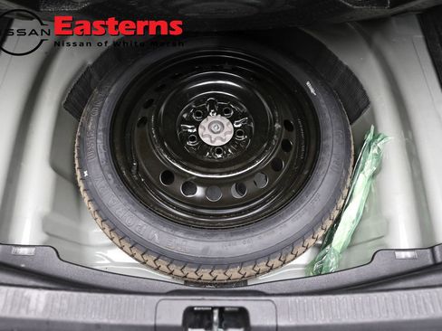 Used 2025 Toyota Camry LE image 21