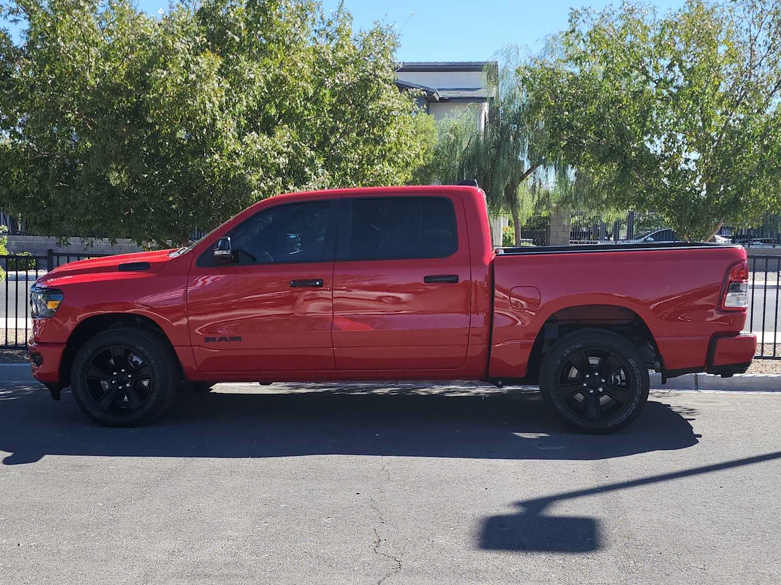 Used 2024 RAM 1500 Big Horn AWD/4WD image 5