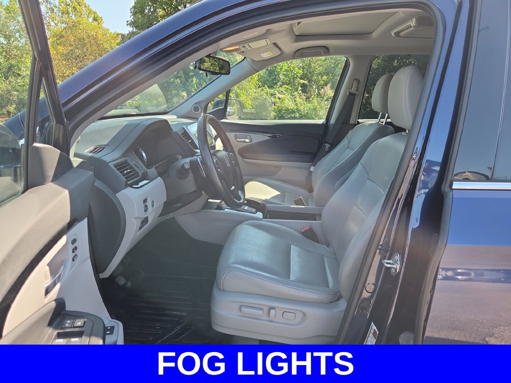Used 2017 Honda Pilot Touring image 15