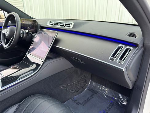 Used 2023 Mercedes-Benz S 500 4MATIC w/ AMG Line image 15