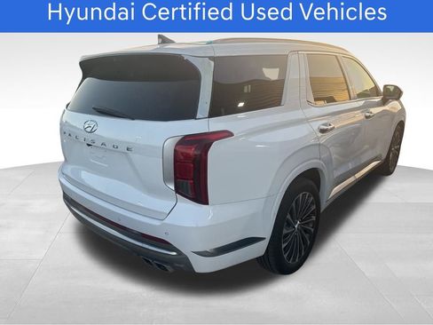 Used 2025 Hyundai Palisade Calligraphy AWD/4WD image 3