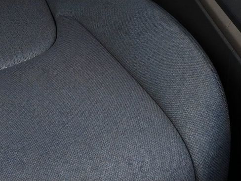 New 2026 Kia Carnival LX image 24