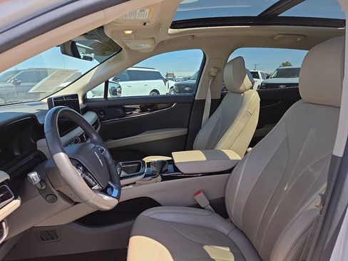 Used 2023 Lincoln Nautilus Reserve w/ Equipment Group 201A FWD image 23