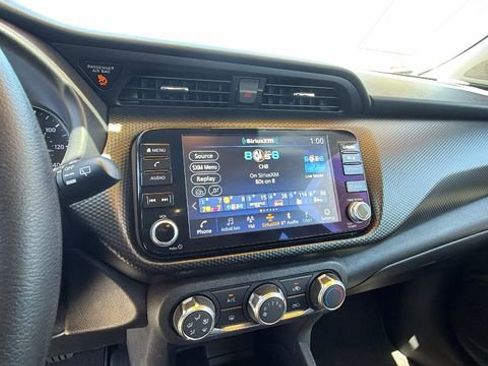 Used 2024 Nissan Kicks SV FWD image 25