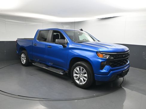 Used 2024 Chevrolet Silverado 1500 Custom image 24