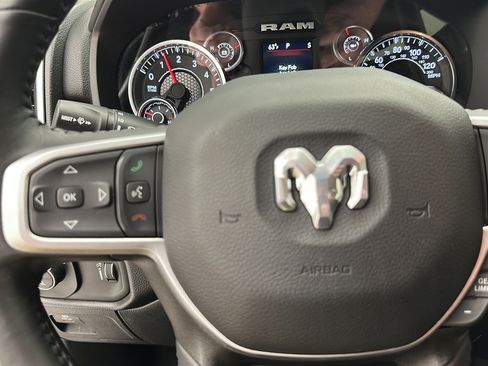 Used 2024 RAM 1500 Big Horn w/ Trailer Tow Group AWD/4WD image 18