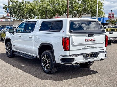 Used 2023 GMC Sierra 1500 AT4 w/ Technology Package image 2