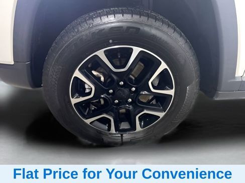 Used 2020 Jeep Compass Trailhawk image 17