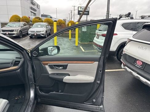 Used 2019 Honda CR-V EX image 37