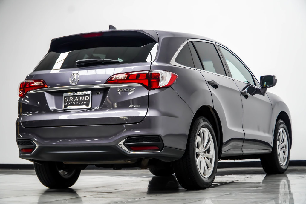 Used 2018 Acura RDX w/ Technology Package AWD/4WD image 16