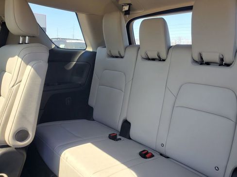New 2026 Nissan Pathfinder SL AWD/4WD image 33