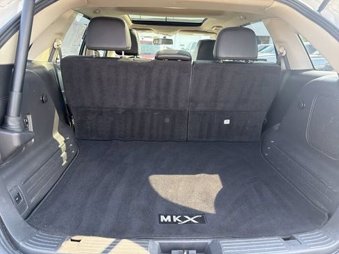 Used 2014 Lincoln MKX AWD w/ Equipment Group 102A image 29