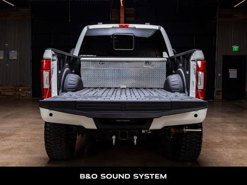 Used 2022 Ford F250 Platinum w/ Tremor Off-Road Package image 8