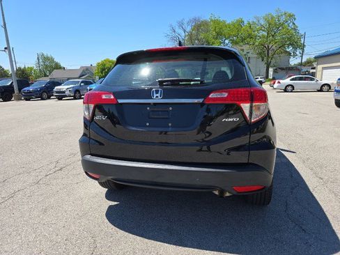 Used 2019 Honda HR-V LX image 7