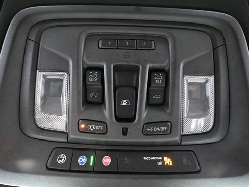 Used 2024 GMC Sierra 2500 AT4 w/ AT4 Preferred Package AWD/4WD image 41