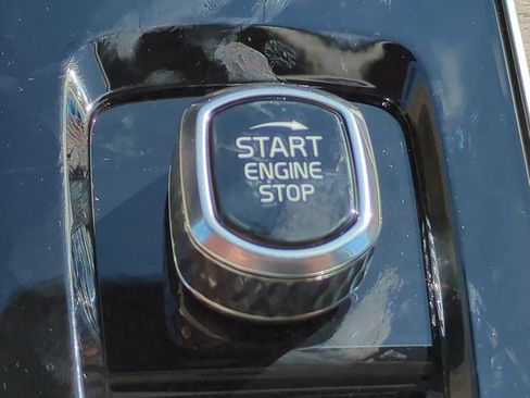 New 2026 Volvo XC90 B6 Plus image 27