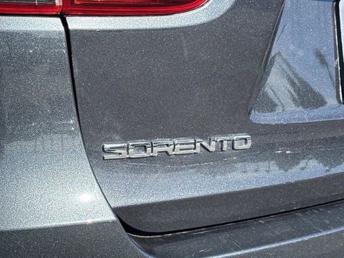 Used 2020 Kia Sorento LX image 26