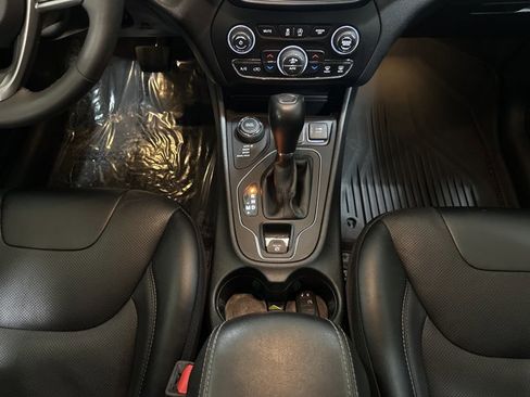 Used 2022 Jeep Cherokee Latitude Lux w/ Mopar Interior Package image 33